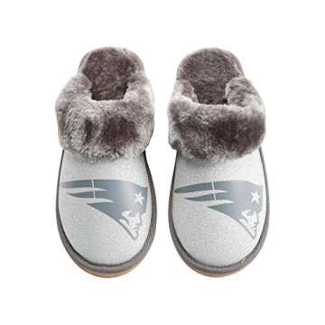 FOCO New England Patriots NFL Womens Glitter Open Back Faux Fur Moccasin - M (7-8), team logo