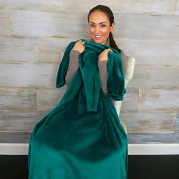 EverSnug Travel Blanket and Pillow - Ultra-Soft, Compact & Lightweight, 65x40 Inches, with Carry Cas...