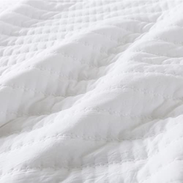 ROARINGWILD King Size Quilted Quilt Set for All Seasons