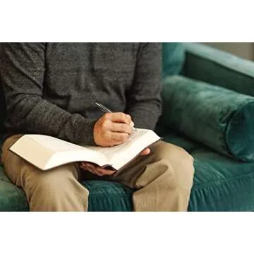 NIV, Journal the Word Bible, Large Print, Leathersoft, Brown: Reflect, Journal, or Create Art Next to Your Favorite Verses