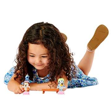 Bluey Vehicle 2-Pack, 2.5-3" Bingo Articulated Figures - Scooter Time