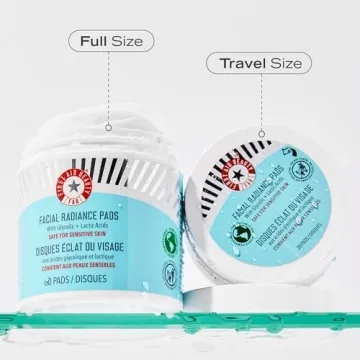 First Aid Beauty Facial Radiance Pads – Gentle Exfoliation