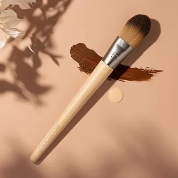 EcoTools Vegan Foundation Brush for Seamless Makeup Application