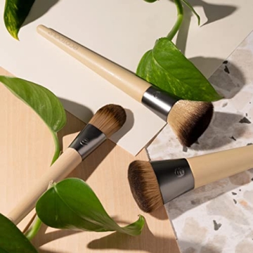 EcoTools Vegan Foundation Brush for Seamless Makeup Application