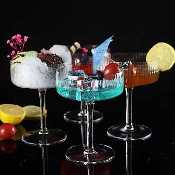 AOROTOE Vintage Cocktail Glasses Set for Elegant Drinking