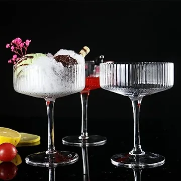 AOROTOE Vintage Cocktail Glasses Set for Elegant Drinking