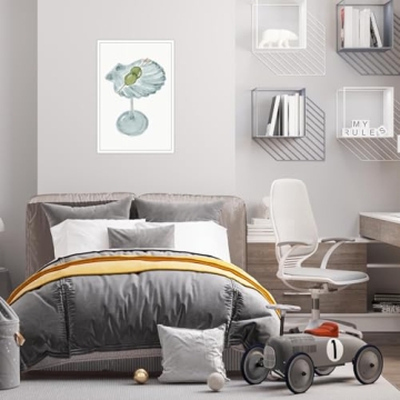 Funky Seashell Martini Wall Art for Trendy Home Decor