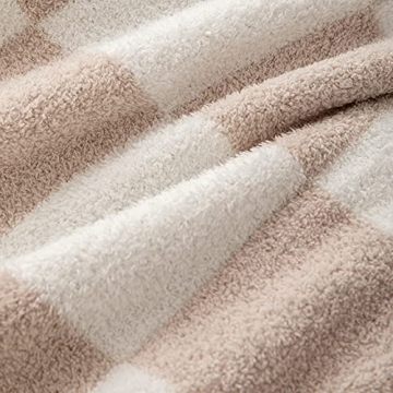 Soft Khaki Checkerboard Pillow Cover Set for Cozy Home