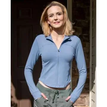 colorskin Women's Lightweight Zip Up Workout Jackets Yoga Cropped Running Gym Track Athletic Jacket with Thumb Holes(Roasted Brown,Medium)