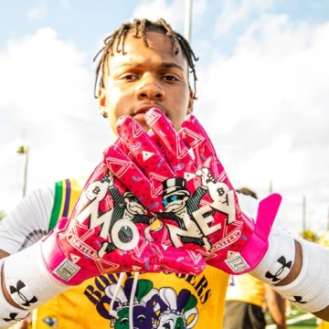 Battle Sports Ultra-Stick Gloves for Youth Athletes - Exceptional Grip