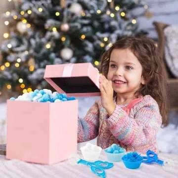 EZdhuawuse Winter Fine Motor Toys - 270Pcs Christmas Counting Sorting Sensory Bin Filler Set for Kids Winter Counting Toy with Felt Snowflakes Pom Poms Cup Clip for Preschool Education Activities