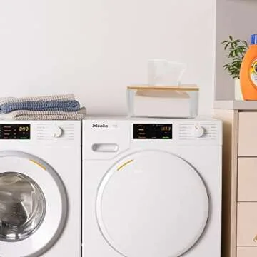 Modern Tissue Holder with Bamboo Lid - Elegant Design