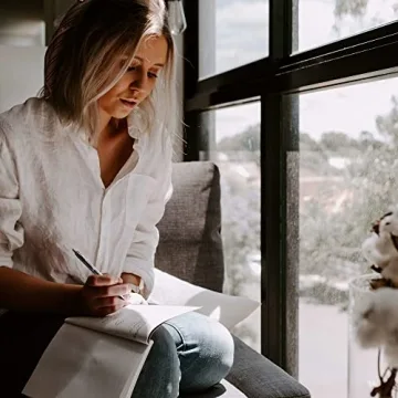 Uni-Ball 207 Black Gel Pens 12 Pack for Smooth Writing