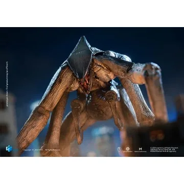 Hiya Toys Godzilla Female MUTO Action Figure - Exquisite Detail