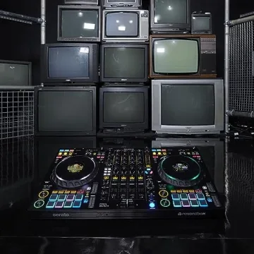 Pioneer DJ DDJ-FLX10 4-deck DJ Controller for All Styles