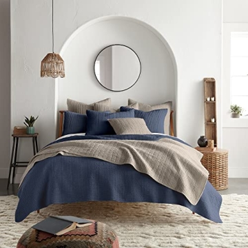 Levtex Home Mills Waffle Full/Queen Quilt Set in Navy