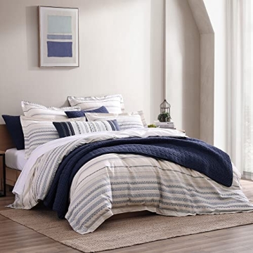 Levtex Home Mills Waffle Full/Queen Quilt Set in Navy