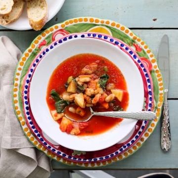 Vietri Campagna Gallina Dinner Plate, Handcrafted Ceramic