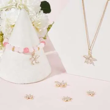 Beebeecraft 1 Box 6Pcs 2 Style Cubic Zirconia Flower Charms 18K Gold Plated Floral Daisy Crystal Rhinestone Pendant Charms with Jump Ring for Jewellery Making DIY Earring Necklace Bracelet Crafts