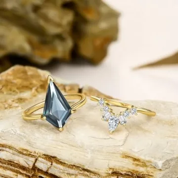 LAZLUVU Womens Crystal Stackable Rings Champagne Gold Plated