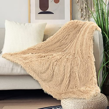 Tuddrom Decorative Soft Faux Fur Blanket,Solid Reversible Fuzzy Double Layer Lightweight Long Hair Shaggy Blanket,Fluffy Warm Cozy Plush Fleece Microfiber Fur Blanket for Couch
