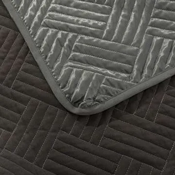 NTBAY King Silk Satin Quilt Set, Luxury Bedspread for All Seasons