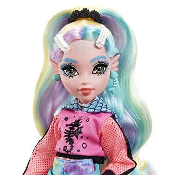 Monster High Doll, Lagoona Blue with Colorful Streaked Hair in Signature Look with Fashion Accessories & Pet Piranha Neptuna
