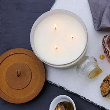 Chesapeake Bay Candle PT18457 3-Wick Scented Candle, Milk & Honey, Coffee Table Jar