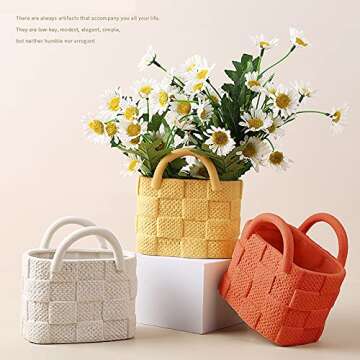 Yeysynana Ceramic Vase - Handcrafted Handbag Design for Home Decor