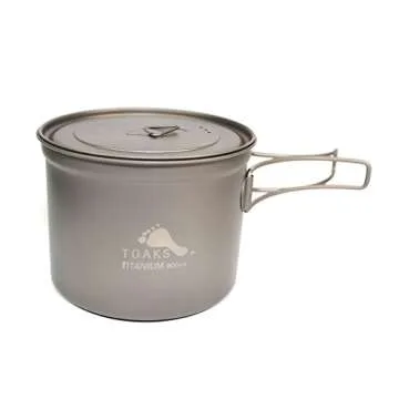TOAKS Titanium 900ml Pot - Durable & Lightweight Cooking Essential