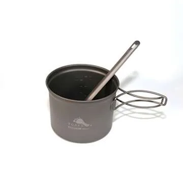 Lightweight TOAKS Titanium 900ml Pot for Camping Use