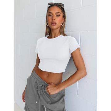 WYNNQUE Womens Trendy Scoop Neck Crop Top for Summer