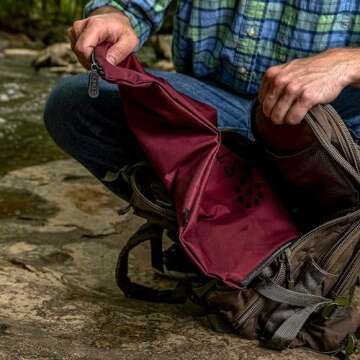 STNKY Bag Pro - Compact Laundry Bag for Health Workers