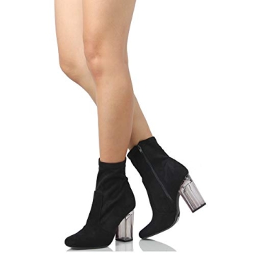 Stylish Speed Limit 98 Women's Ankle Bootie in Black