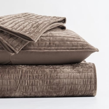 Luxurious EVERGRACE Velvet Quilt Set for All Seasons