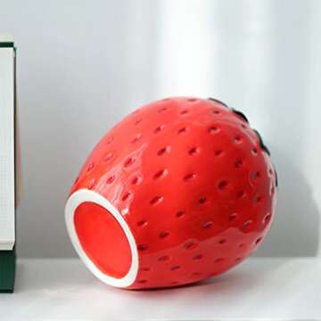Vintage Inspired Strawberry Vase, Decorative Ceramic Vase Unique Home Decoration Vase Ornament, Suitable for Living Room, Kitchen, Garden,Strawberry