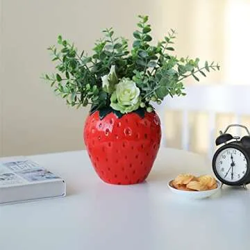 Vintage Inspired Strawberry Vase, Decorative Ceramic Vase Unique Home Decoration Vase Ornament, Suitable for Living Room, Kitchen, Garden,Strawberry