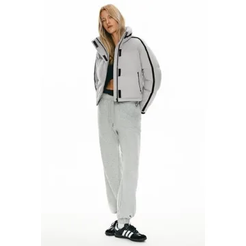 Orolay Women's Stylish Cropped Puffer Jacket for Winter