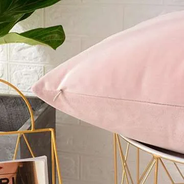 MERNETTE Pack of 2, Velvet Soft Decorative Square Throw Pillow Cover Cushion Covers Pillow case, Home Decor Decorations for Sofa Couch Bed Chair 18x18 Inch/45x45 cm (Light Pink)