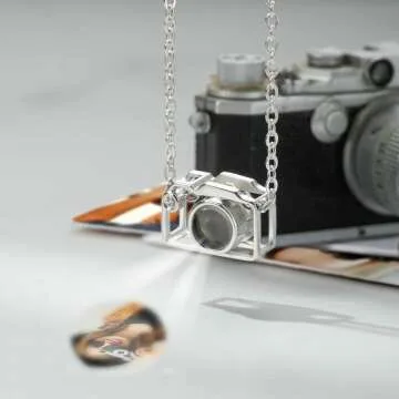 Photo Projection Camera Necklace - Capture Memories Easily
