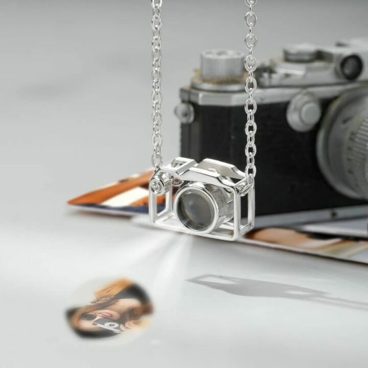 Photo Projection Camera Necklace - Capture Memories Easily