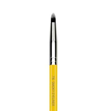 Bdellium Tools Professional Makeup Brush - Studio Series 716 Smoky Eyeliner - With Soft Synthetic Fi...