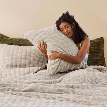 SHALALA Corduroy Quilt Queen Size 3 Pieces Bedding Set,Striped Bed Cover Cozy Bedspread Coverlet with 2 Matching Pillow Shams,Soft Lightweight Quilt Set for All Season(Beige,Full/Queen)