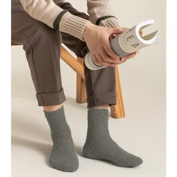 OVOV Cozy Fuzzy Socks 3 Pairs for Men - Warm Winter Comfort