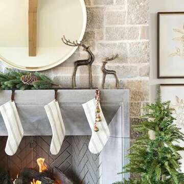 Sziqiqi Christmas Reindeer Figurines for Centerpieces: Black Iron Reindeer Christmas Decor for Dining Room Table - Vintage Standing Deer for Coffee Table Fireplace Entryway Shelves Office Indoor