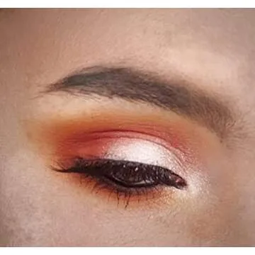 Revolution Reloaded Eyeshadow Palette 15 Vibrant Shades