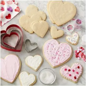Wilton Nesting Hearts Cookie Cutter Set for Baking