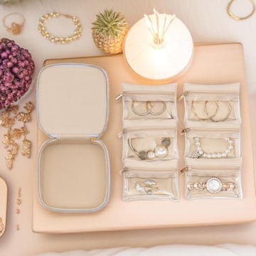 Vlando Travel Jewelry Box Organizer for Jewelry Sorting
