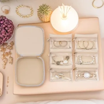 Vlando Travel Jewelry Box Organizer for Jewelry Sorting