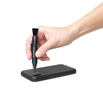 Moment Mobile Lens Cleaning Brush - Keep Your Glass Clean
